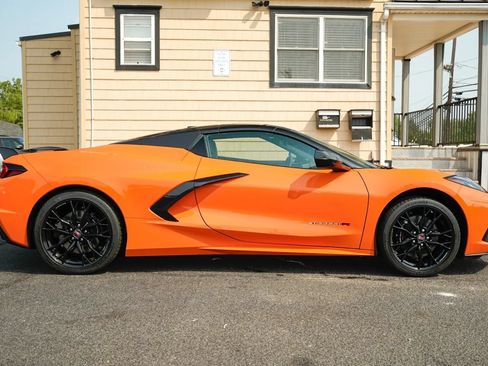 Used 2024 Chevrolet Corvette Stingray Preferred Conv w/ Z51 Performance Package RWD image 13