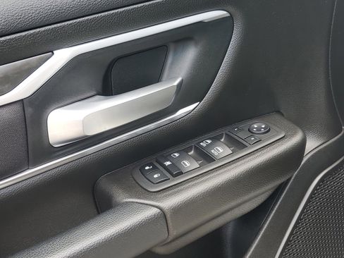 Used 2023 RAM 1500 Big Horn image 9