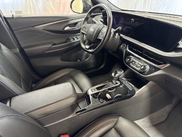 Certified 2024 Buick Envista Sport Touring w/ Convenience I Package FWD image 27