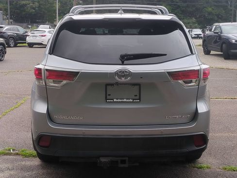 Used 2014 Toyota Highlander Limited AWD/4WD image 5