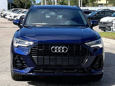 New 2025 Audi Q3 2.0T Premium image 10