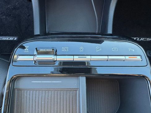 New 2026 Hyundai Tucson Limited AWD/4WD image 29