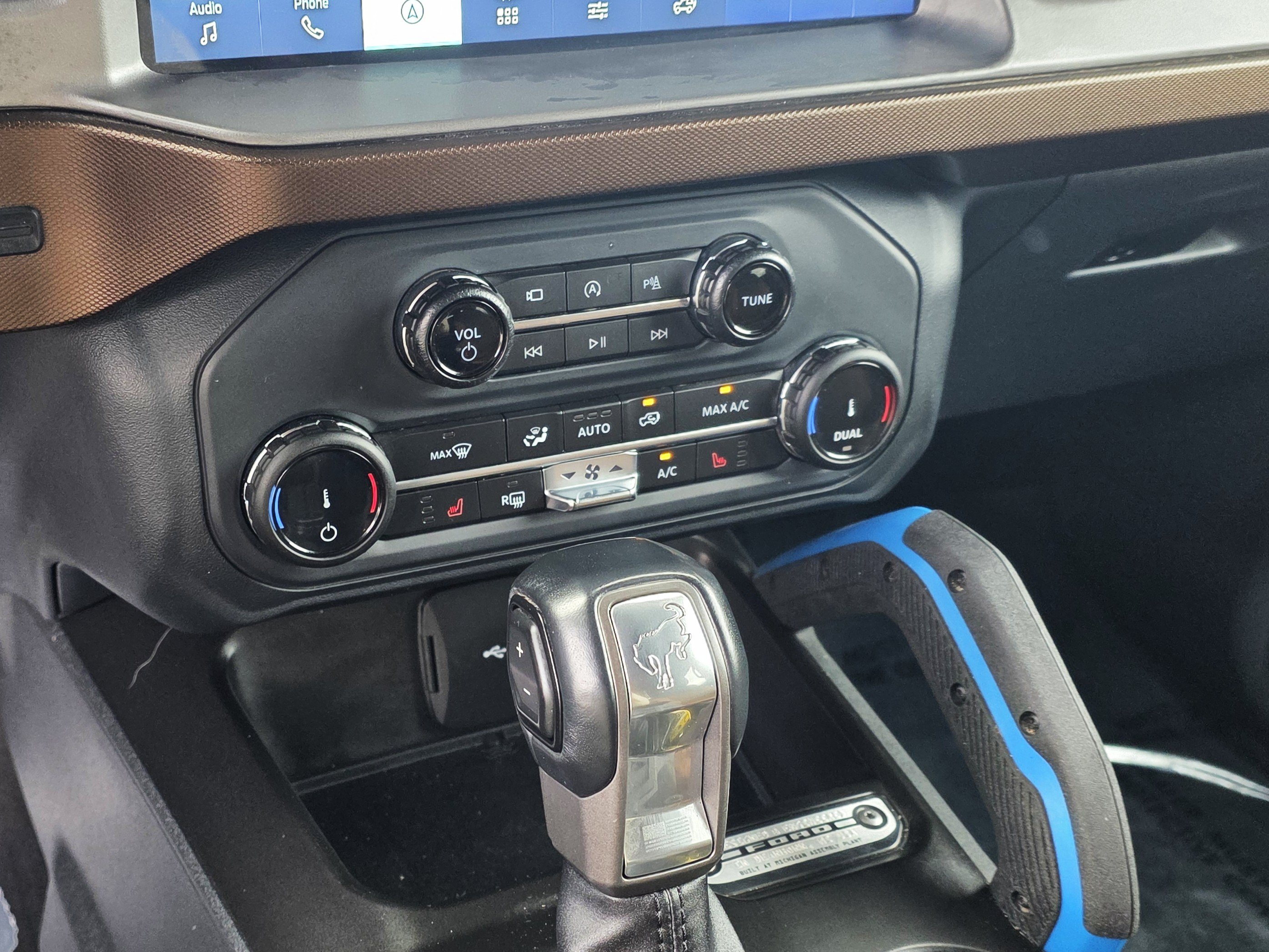 Used 2022 Ford Bronco Outer Banks AWD/4WD image 17