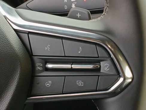 New 2026 Chevrolet Suburban Z71 image 10