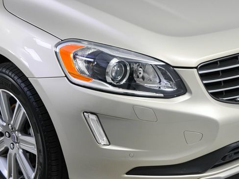 Used 2017 Volvo XC60 T5 Inscription w/ Preferred Option Package FWD image 35