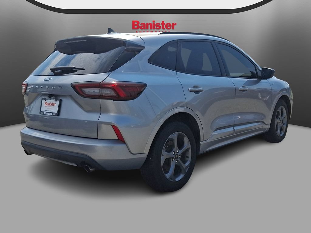 Used 2024 Ford Escape ST-Line FWD image 4