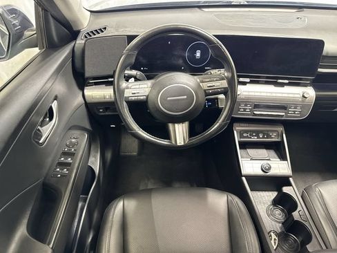 Used 2024 Hyundai Kona Limited AWD/4WD image 15