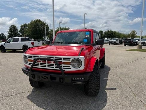 Used 2024 Ford Bronco Wildtrak AWD/4WD image 5