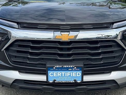 Certified 2024 Chevrolet TrailBlazer LT w/ Convenience Package AWD/4WD image 2