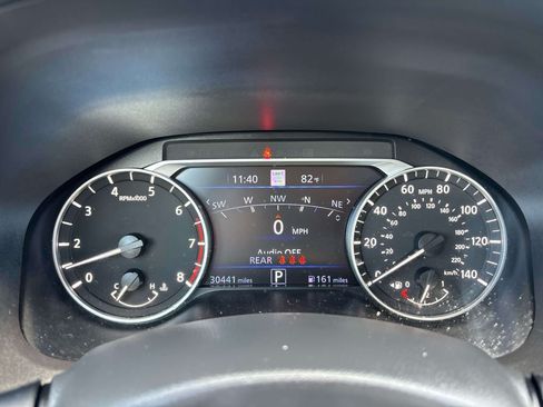 Used 2023 Nissan Altima 2.5 SV w/ SV Premium Package AWD/4WD image 19