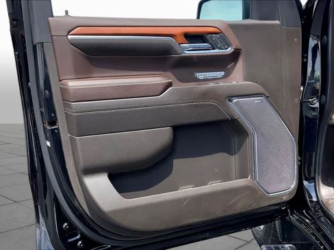 Used 2023 GMC Sierra 1500 Denali w/ Denali Reserve Package AWD/4WD image 22