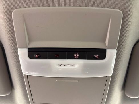 Used 2024 Nissan Sentra S image 25