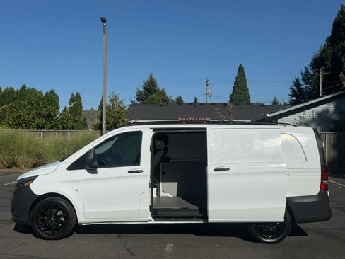 Used 2019 Mercedes-Benz Metris image 24