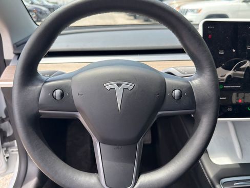 Used 2021 Tesla Model 3 Standard Range Plus RWD image 18