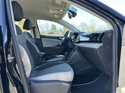 Used 2023 Volkswagen Taos S image 28