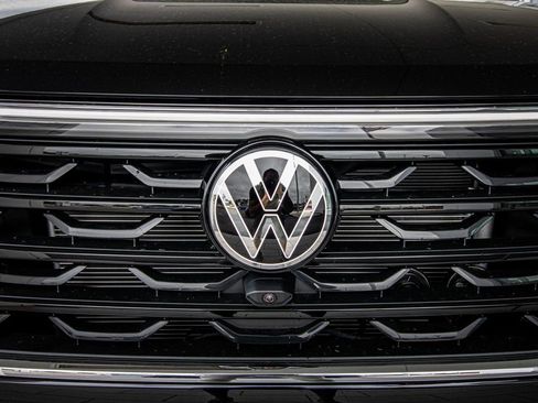 New 2026 Volkswagen Atlas SEL Premium R-Line AWD/4WD image 9