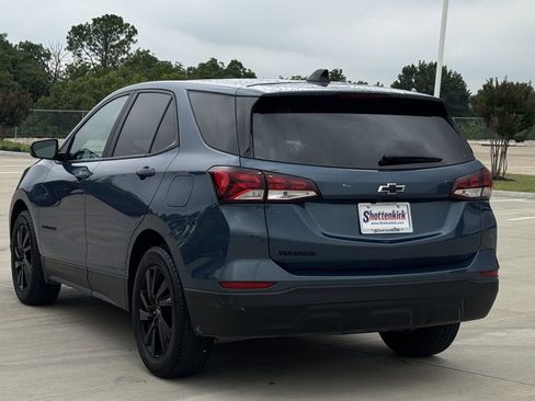 Used 2024 Chevrolet Equinox LS w/ LS Convenience Package FWD image 4