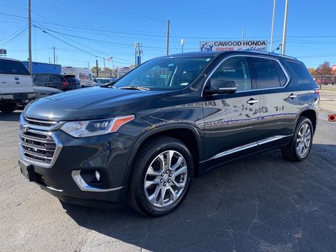 Used 2020 Chevrolet Traverse Premier image 6
