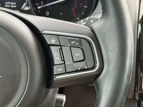 Used 2017 Jaguar F-PACE Prestige AWD/4WD image 18