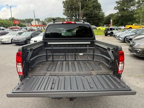 Used 2011 Nissan Frontier PRO-4X w/ Pro-4x Luxury Pkg AWD/4WD image 30