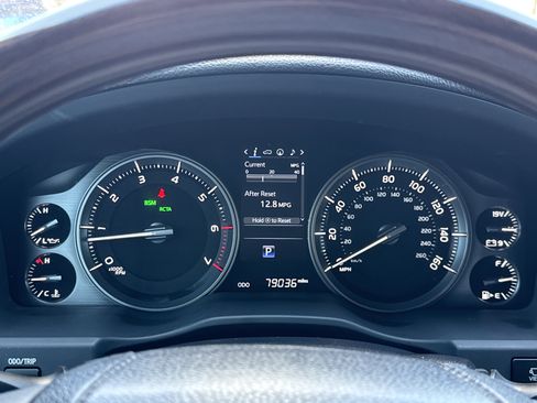 Used 2021 Toyota Land Cruiser Heritage Edition AWD/4WD image 18