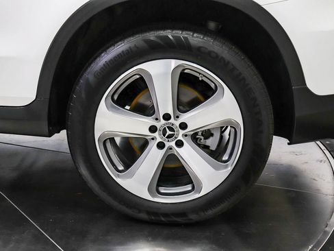 Used 2022 Mercedes-Benz GLC 300 image 10