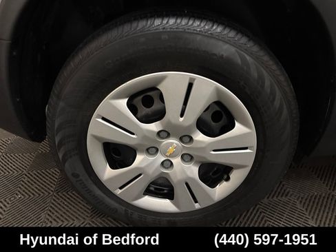 Used 2018 Chevrolet Trax LS FWD image 24