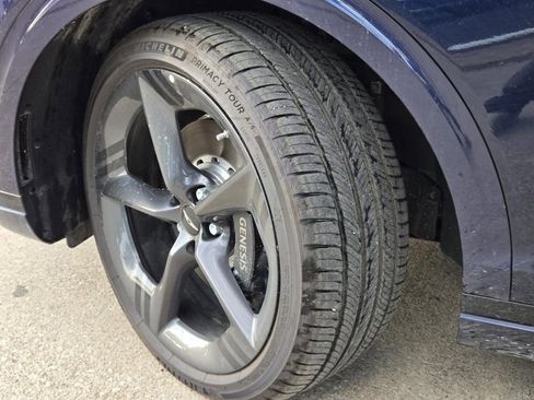 New 2026 Genesis GV70 3.5T Sport Prestige image 8