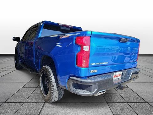 Used 2022 Chevrolet Silverado 1500 LT Trail Boss w/ Convenience Package II AWD/4WD image 7