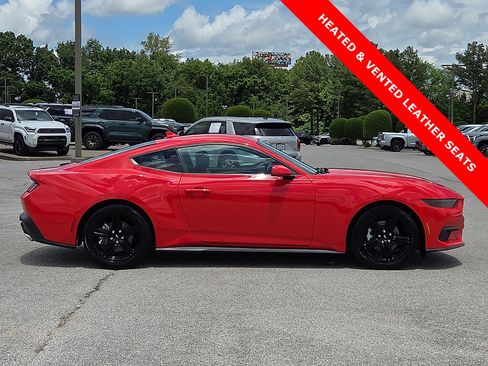 Used 2026 Ford Mustang Premium RWD image 6