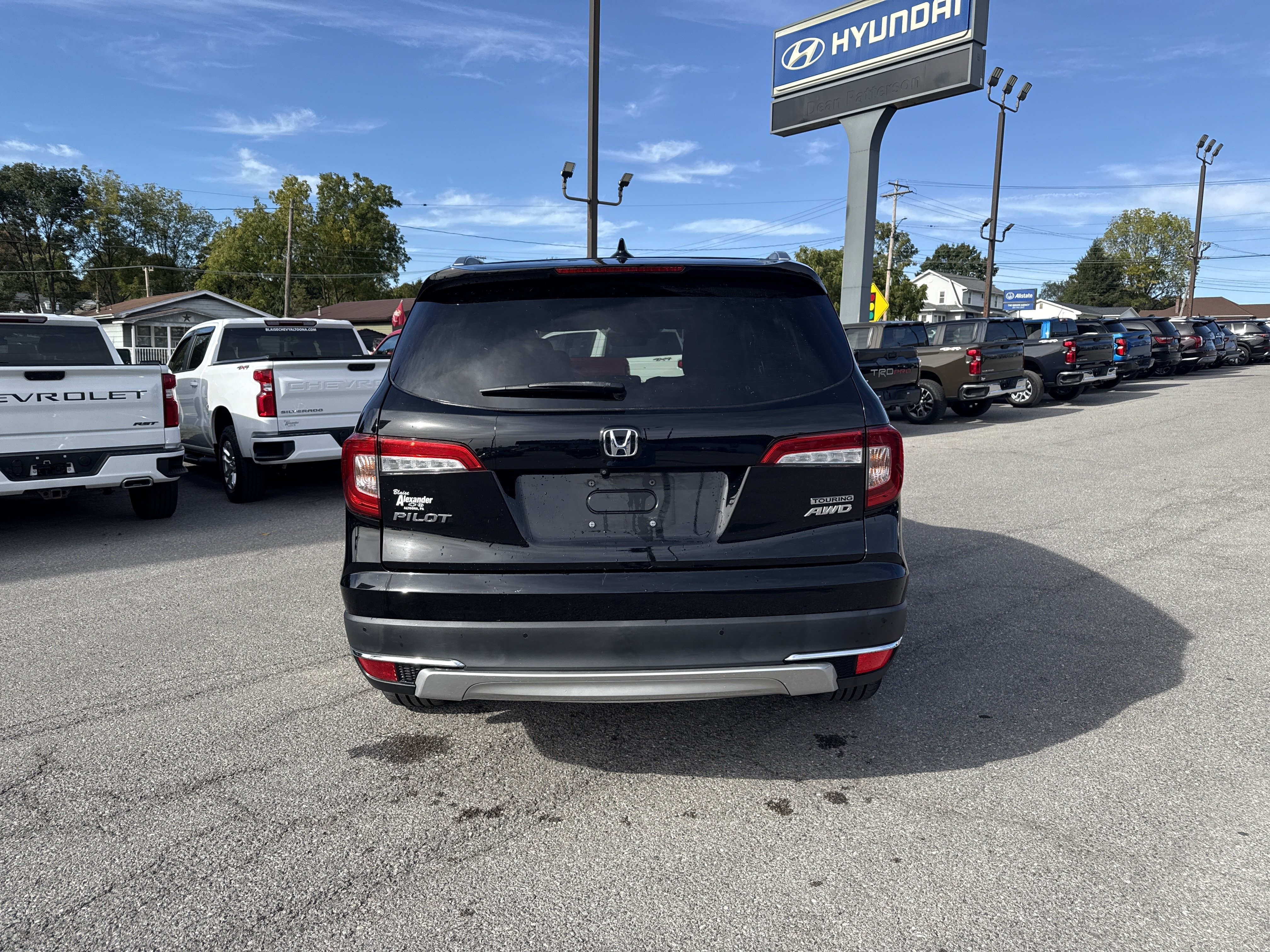 Used 2022 Honda Pilot Touring image 4