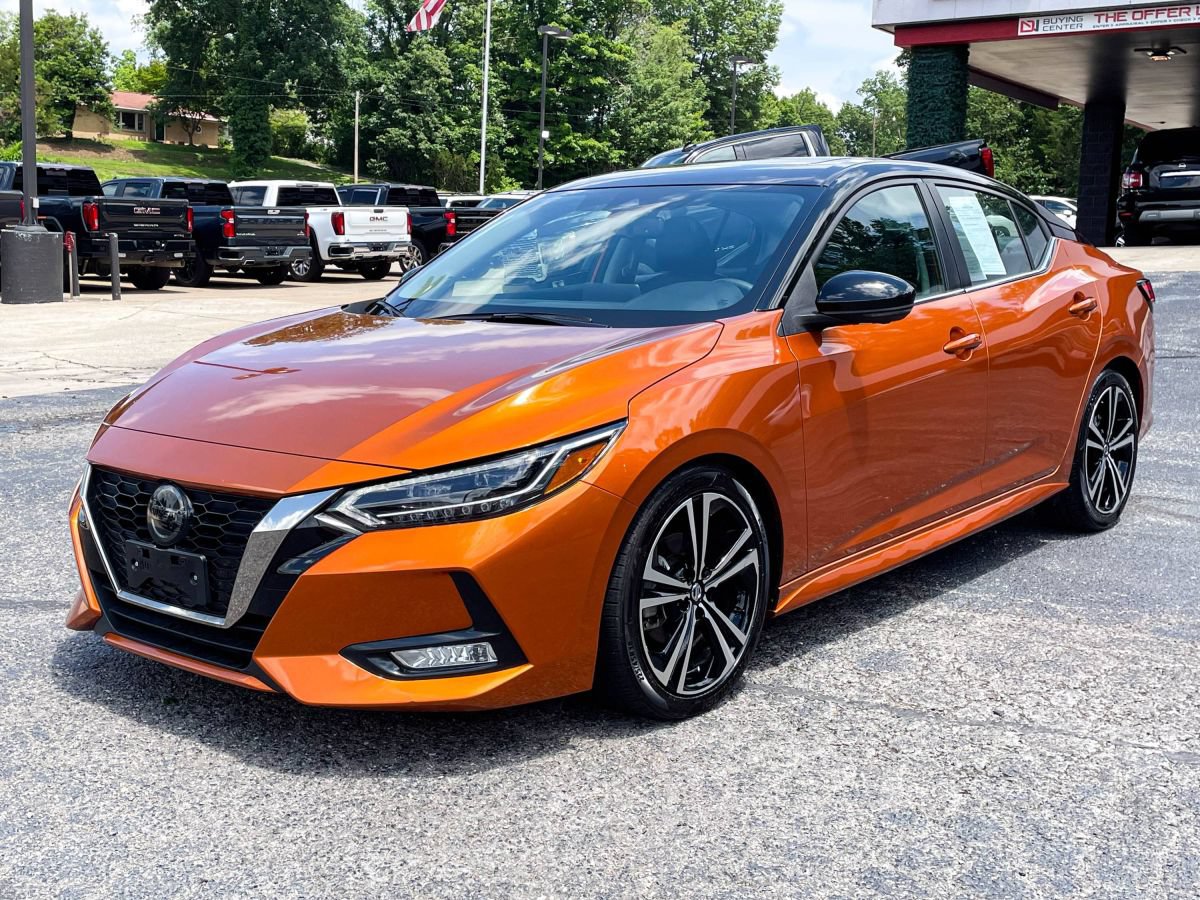 Used 2021 Nissan Sentra SR w/ SR Premium Package FWD image 1