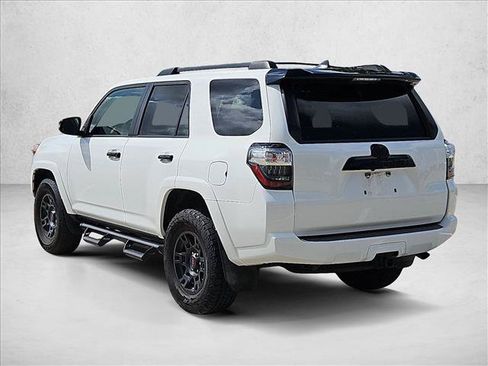 Used 2021 Toyota 4Runner Venture w/ Moonroof Package AWD/4WD image 7