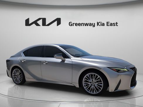 Used 2023 Lexus IS 300 w/ Premium Package RWD image 3