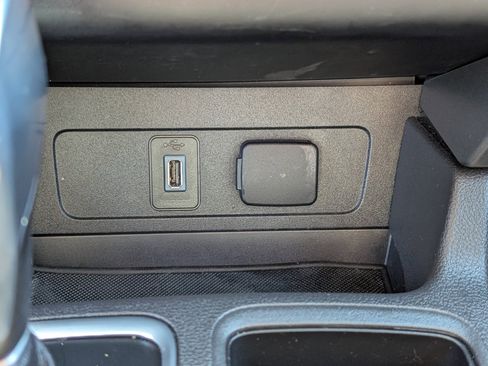 Certified 2018 Ford Escape SEL image 24