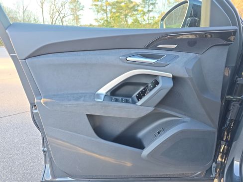 New 2025 Audi SQ5 Premium Plus image 25