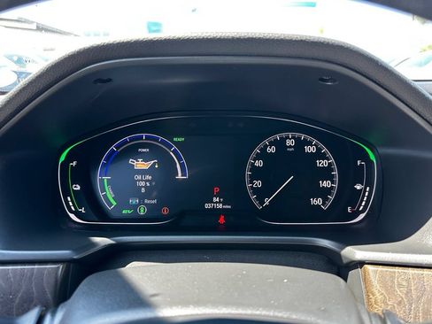 Used 2018 Honda Accord Touring image 25