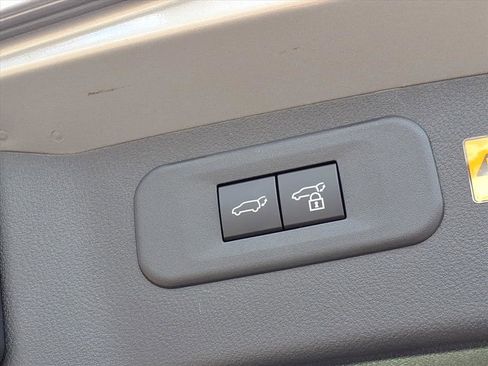 Used 2025 Lexus NX 350h AWD w/ Premium Package image 28