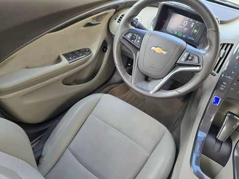 Used 2014 Chevrolet Volt Premium w/ Premium Trim Package image 24