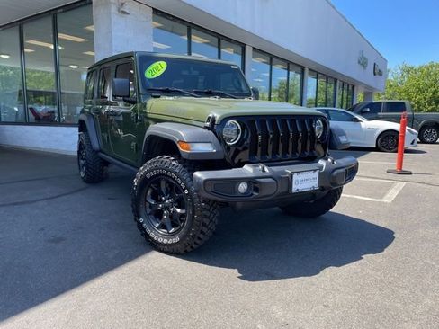 Used 2021 Jeep Wrangler Unlimited Sport AWD/4WD image 3