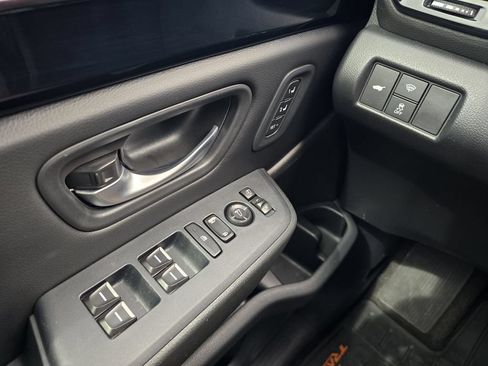 Used 2024 Honda Pilot TrailSport image 23