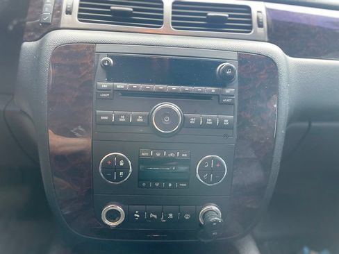 Used 2007 GMC Yukon Denali AWD/4WD image 13