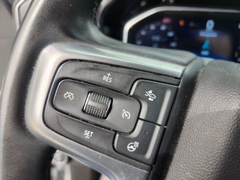 Used 2025 Chevrolet Silverado 1500 LT image 15