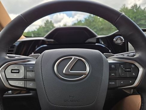 Used 2025 Lexus NX 350 AWD w/ Cold Area Package image 34