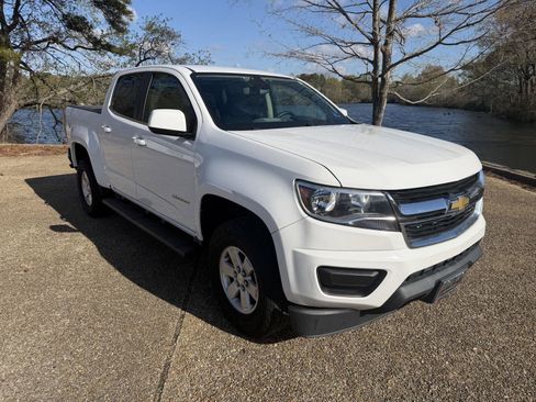 Used 2017 Chevrolet Colorado W/T w/ WT Convenience Package image 1