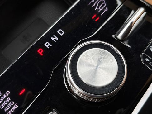 Used 2025 Jeep Grand Cherokee L Summit image 24