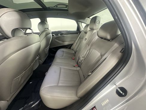 Used 2017 Genesis G80 3.8 w/ Option Group 02 image 27