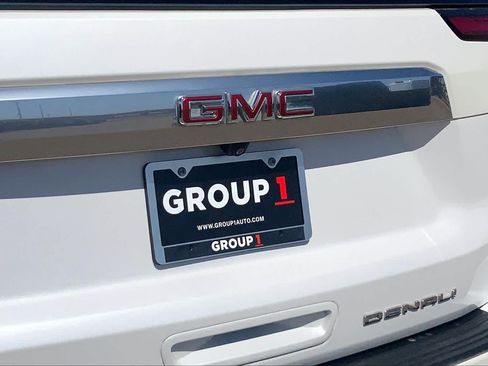 Used 2023 GMC Yukon Denali AWD/4WD image 31