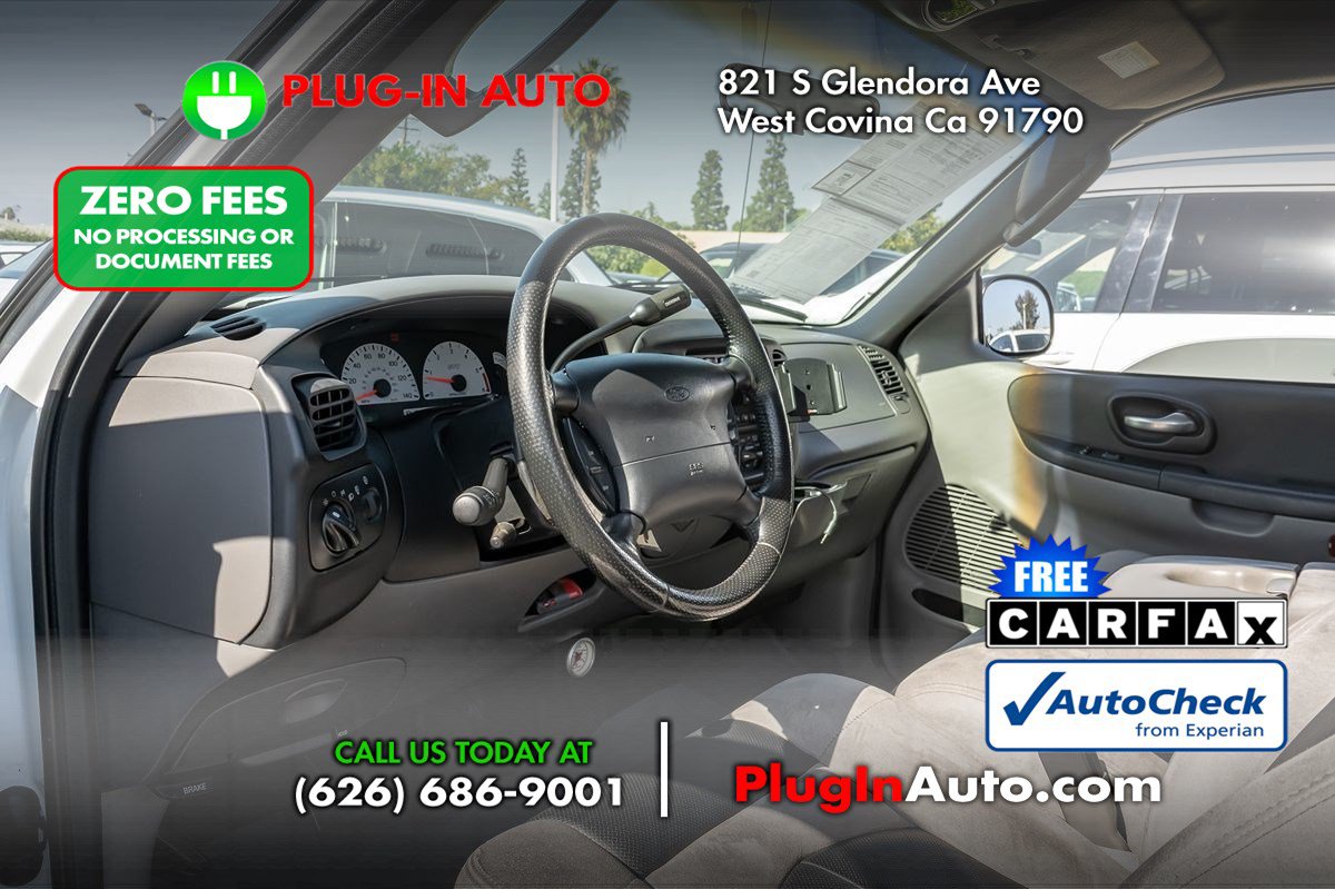 Used 2003 Ford F150 Lightning RWD image 9