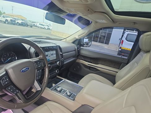 Used 2018 Ford Expedition Max Limited w/ Equipment Group 301A AWD/4WD image 15